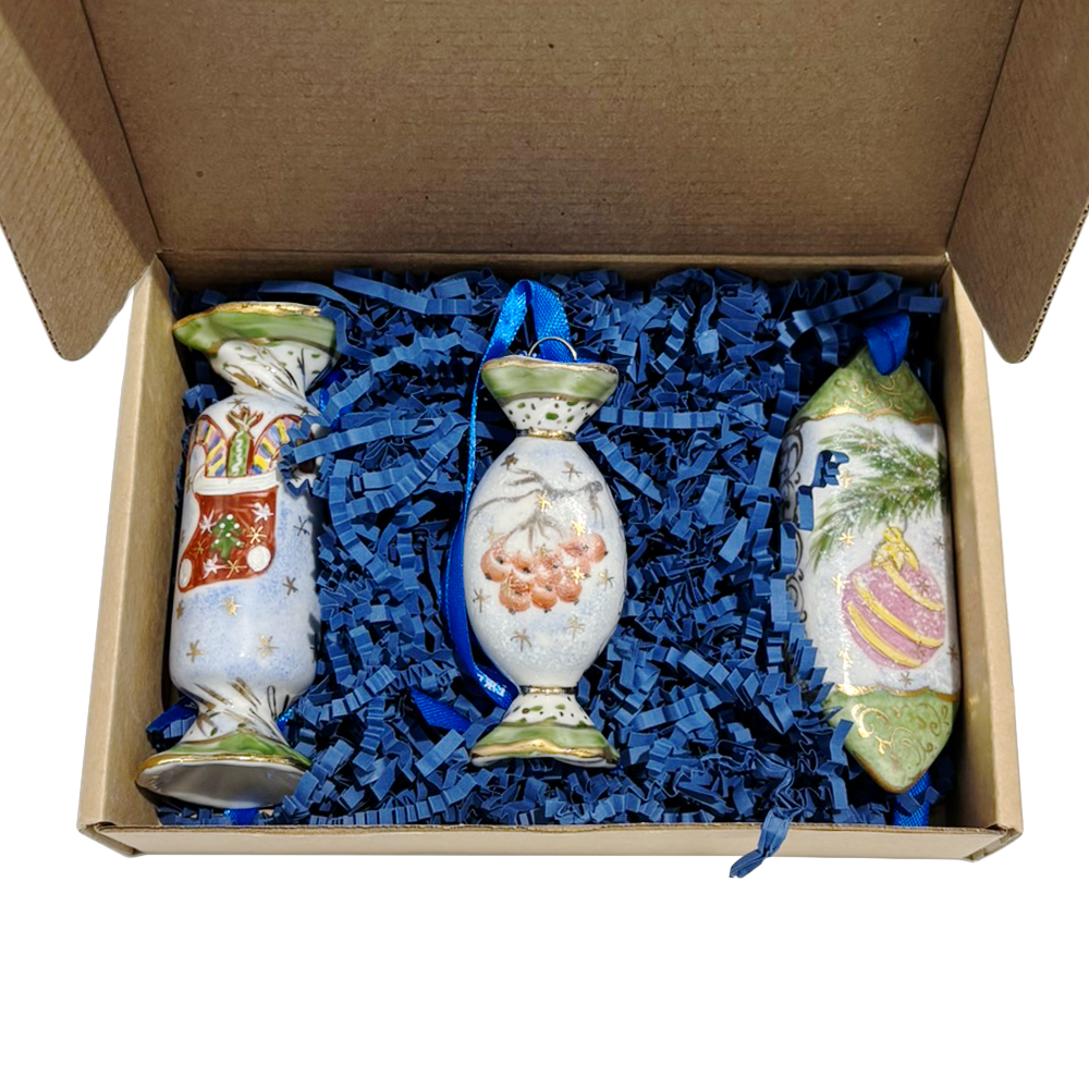 Набор ёлочных игрушек &amp;quot;Конфетки&amp;quot; в цветной росписи в коробке Гжельский фарфоровый завод