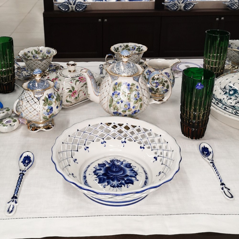 Сухарница Гжельский фарфоровый завод
