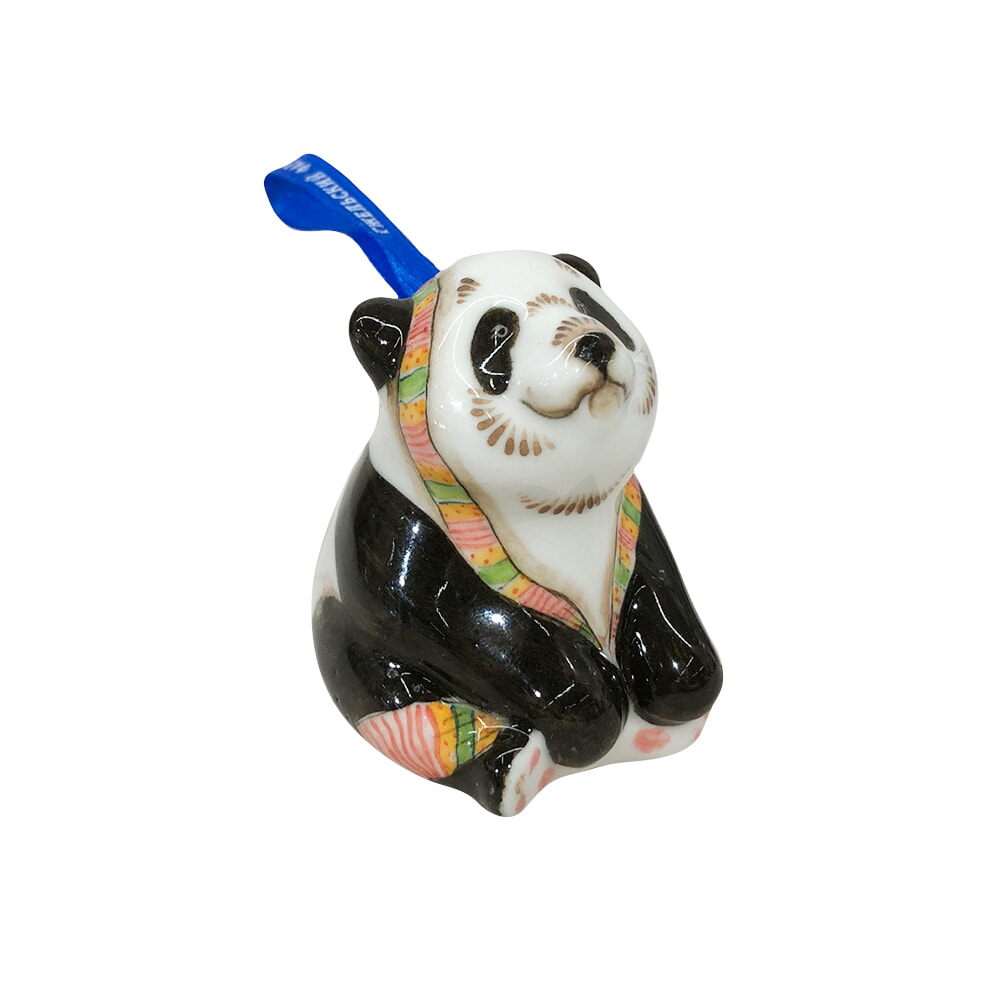 Ёлочная игрушка Панда в цветной росписи