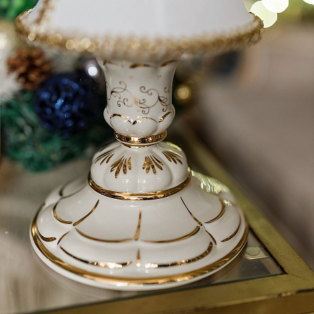 Настольная лампа Малютка белый с золотом с абажуром Гжельский фарфоровый завод